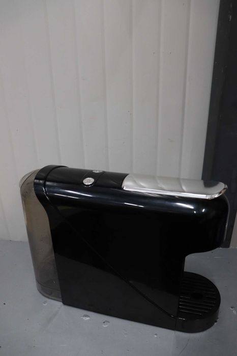 Кафемашина Tristar CM-2300, съвместима с капсули Nespresso, 1400W