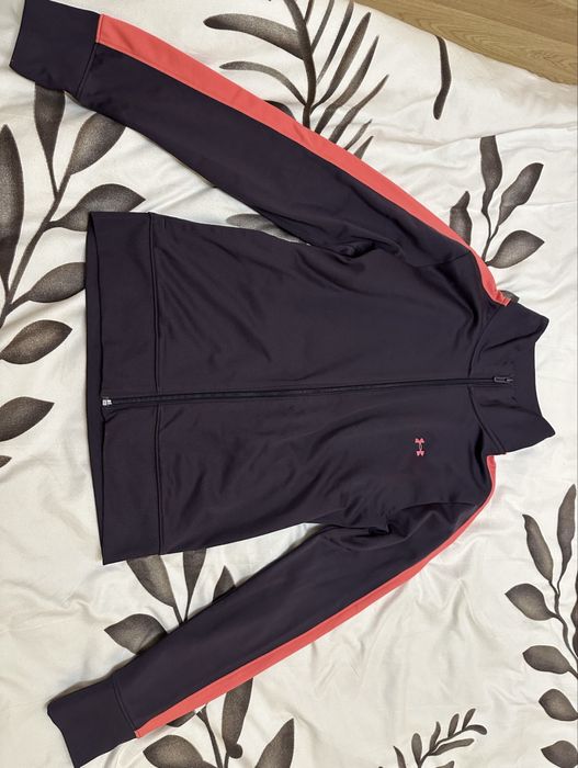 Дамски екип от две части Under Armour, Nike