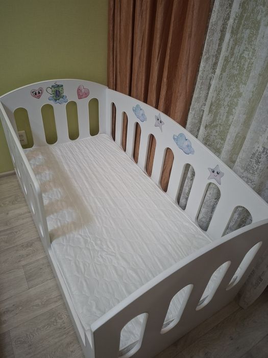 Продаётся детская кровать