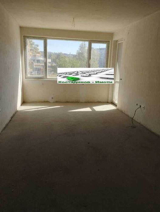 Продава се Двустаен апартамент в Пловдив, Христо Смирненски - 74 кв.м за 1582 €/кв.м - Снимка #2