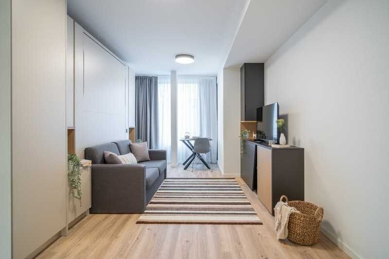 APARTAMENT DE LUX de inchiriat direct de la proprietar