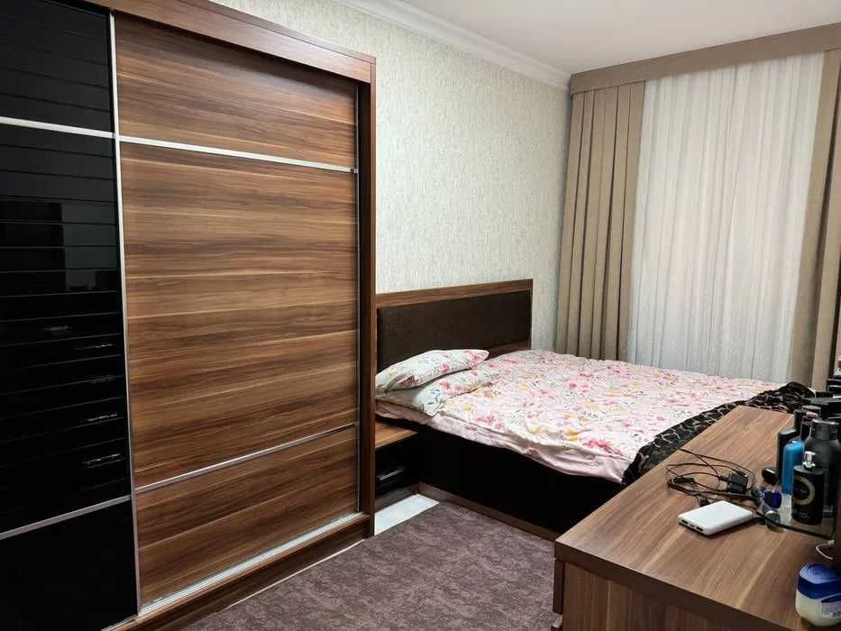 СРОЧНО 4хонали уй сотилади Коракамиш, Парк победа Олмазор, (П)