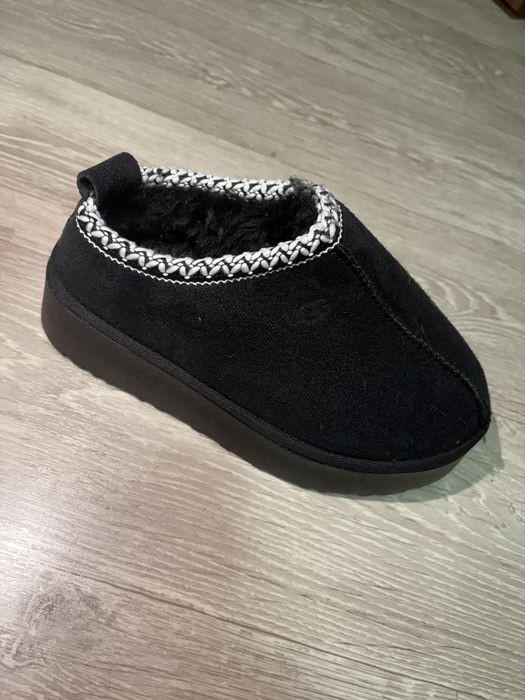 UGG-uri Low, noi, foarte comfortabile, marime 37