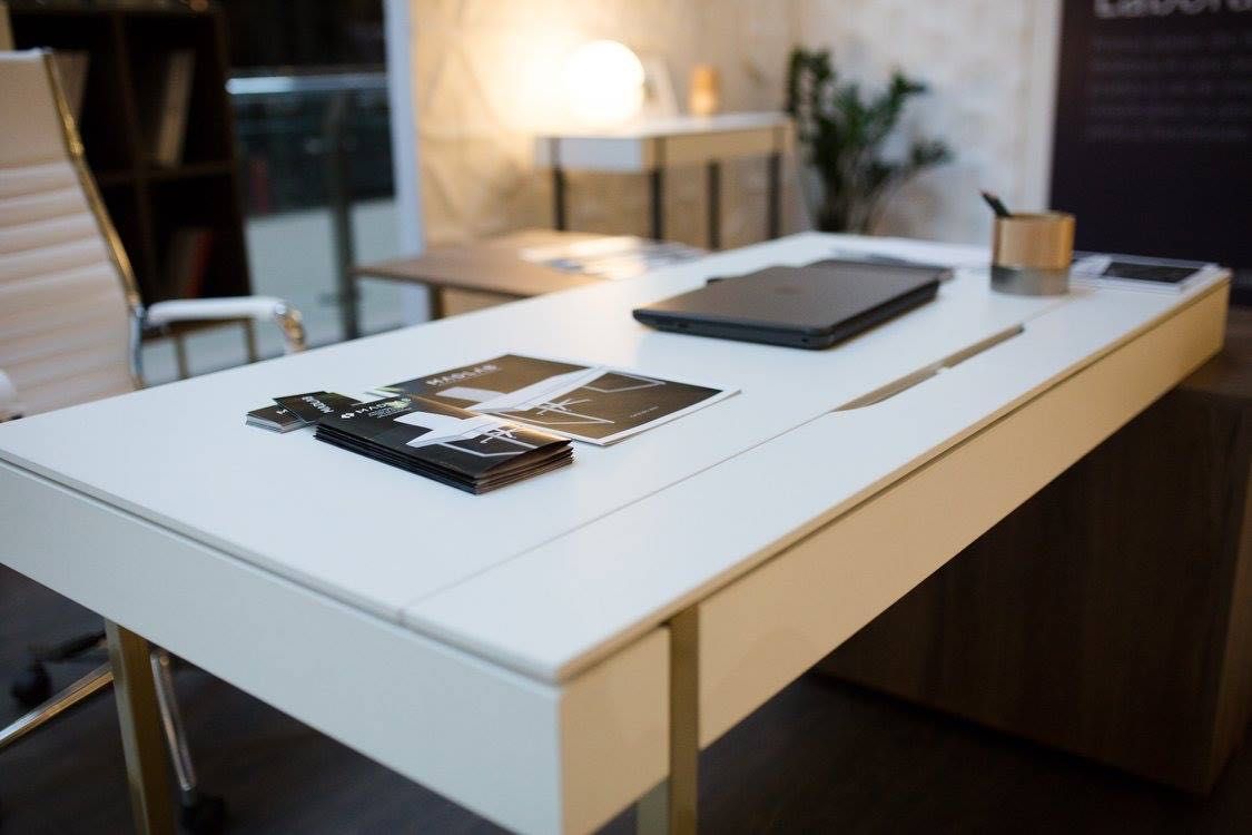Birou MADLAB colț / MDF vacuum + PAL EGGER , softclose BLUM