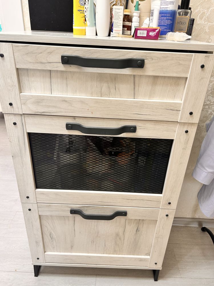 Продам прихожую