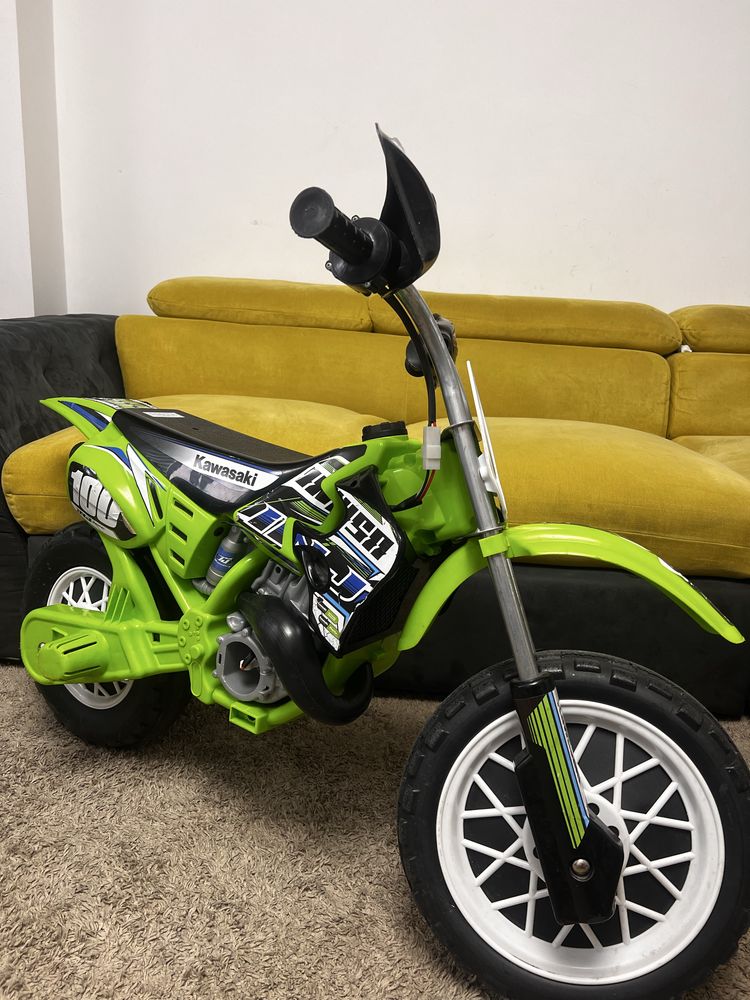 Motor kawasaki electric copii