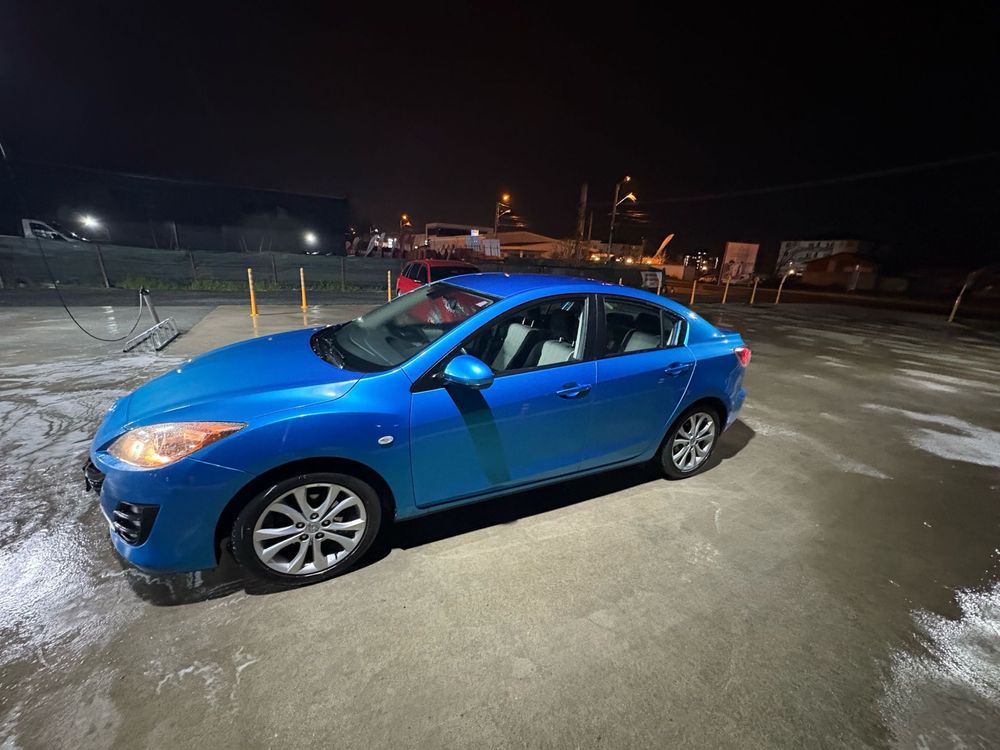Vand Mazda 3 2010