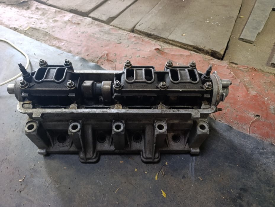 Продам головку блока lada kalina
