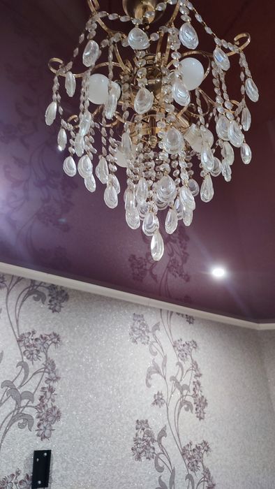Продам люстру,в отличном состоянии