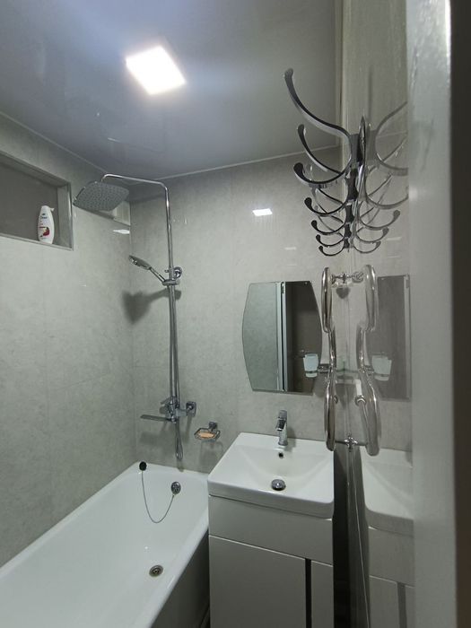 мед гародокда евартира сотилади