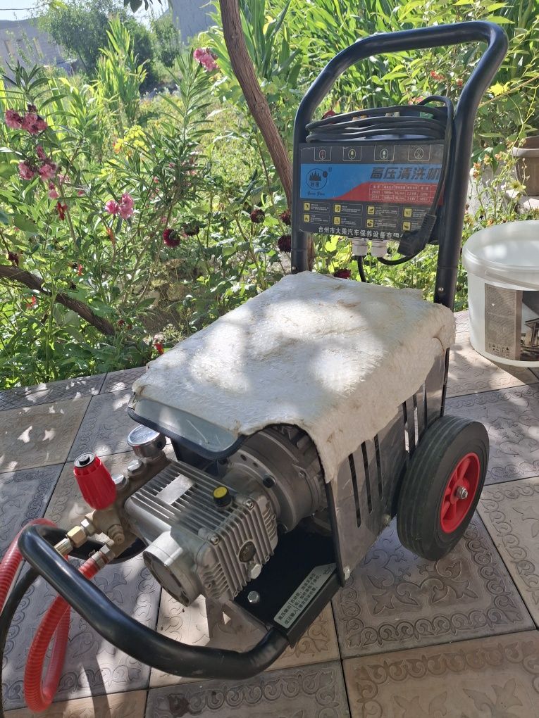 Karcher sotiladi holati yangi