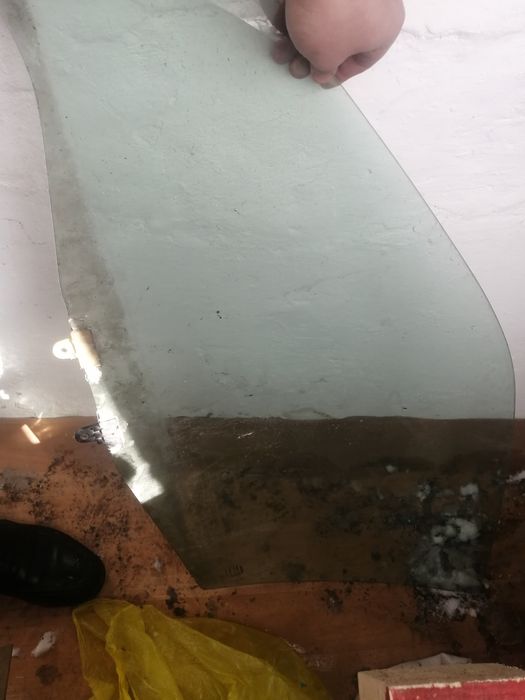 Правое переднее стекло ниссан примера п10