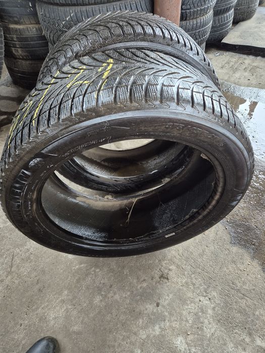 275/45R21 Michelin