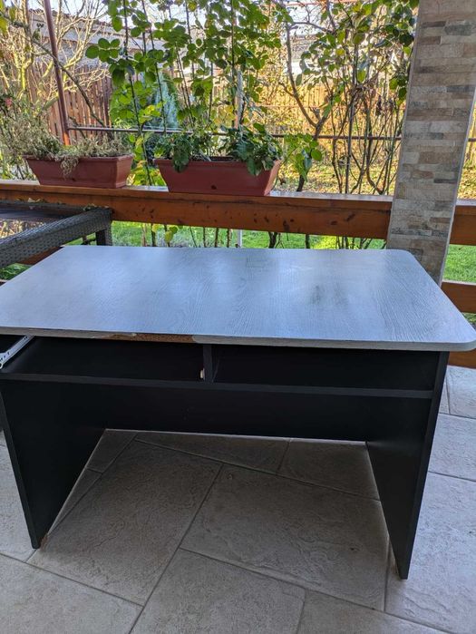 Vând masă birou din pal melaminat