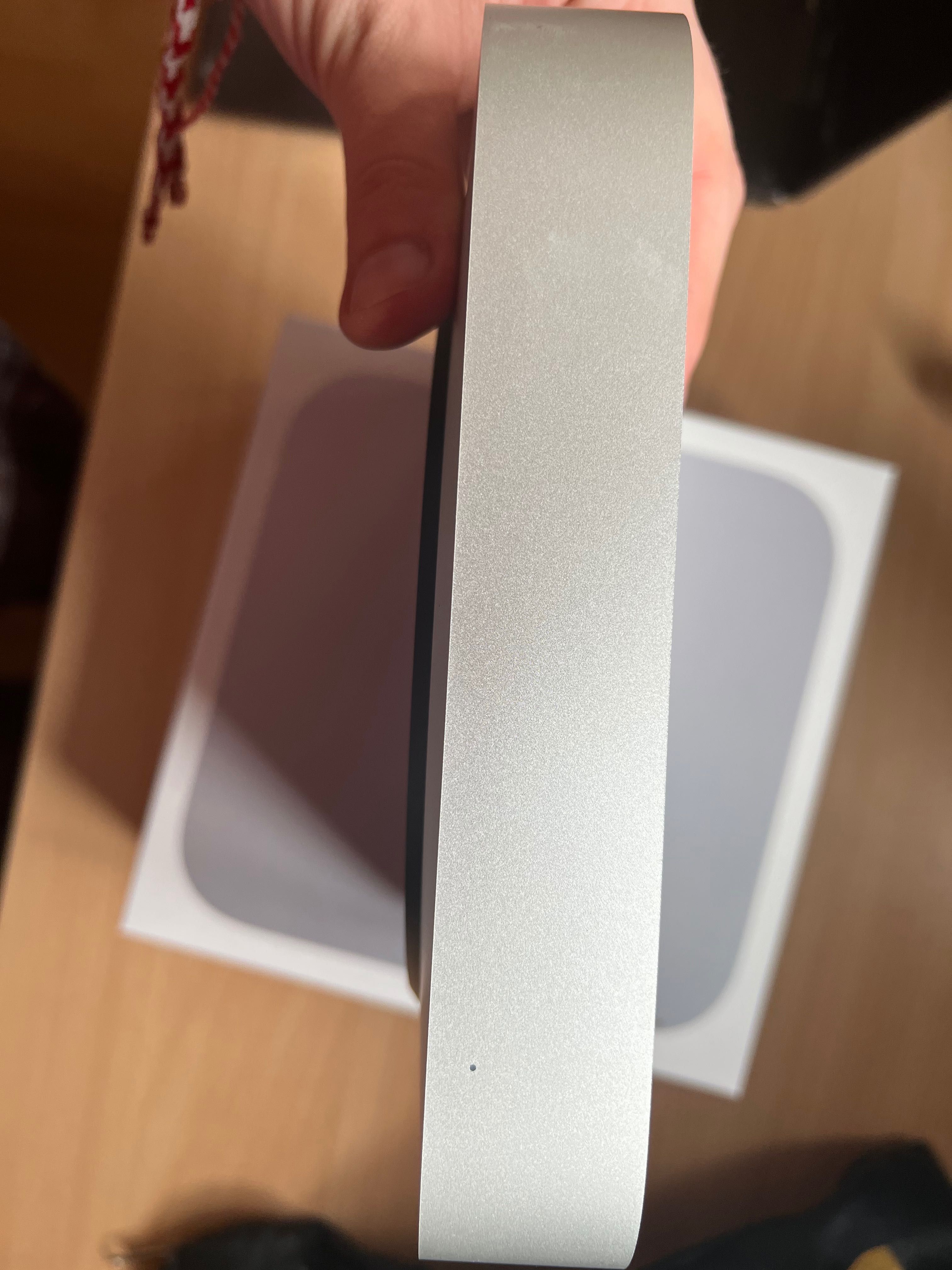 Apple Mac Mini M1; RAM-16GB