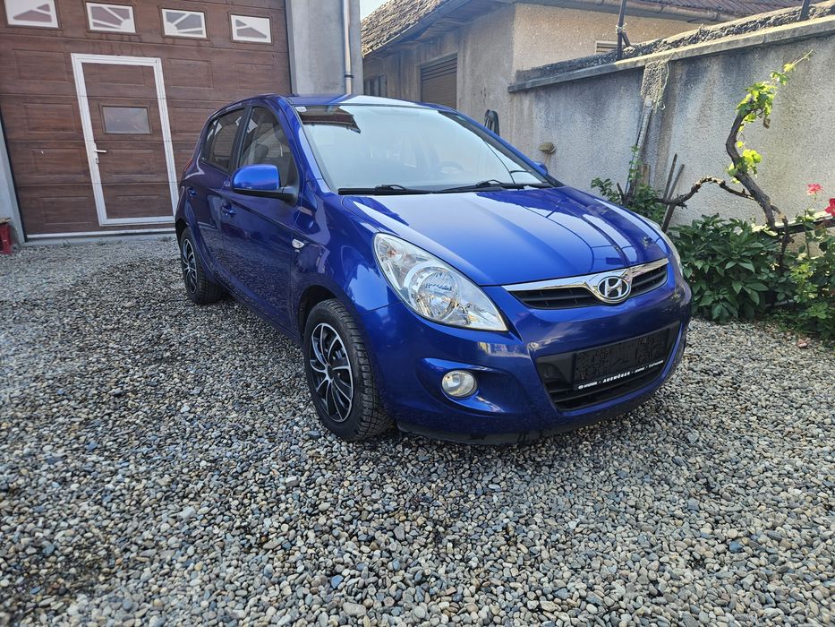 Hiunday i20 cool edition special 1.3 benzină Climă ***