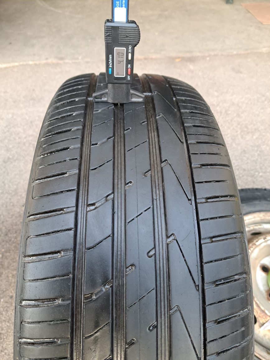 2бр. 235/40/20 dot 1718 Hankook летни гуми