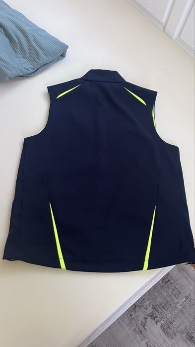 Vând vestă nouă engelbert Strauss - L