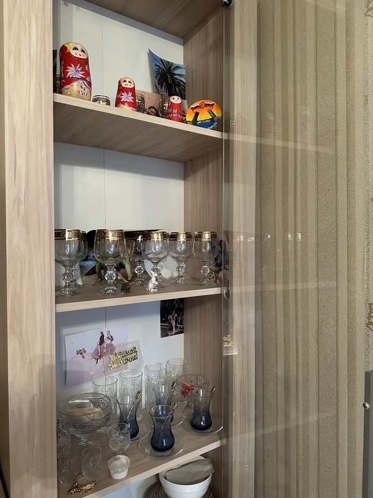 Стенка мебель шкаф для посуды полки для зала Белорусская