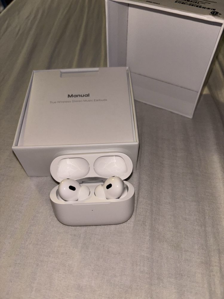 air pods generatia 2 sigilate