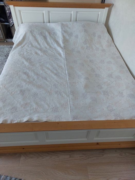 Pat lemn masiv, model Bucovina