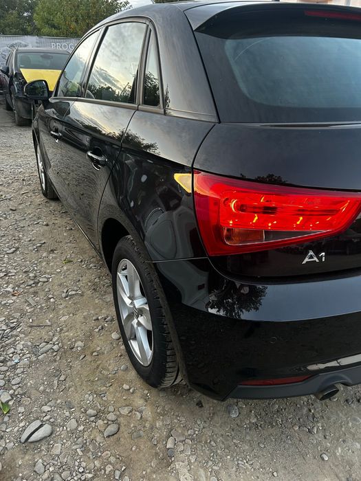 Plafon interior textil Audi A1  4 uși 2018