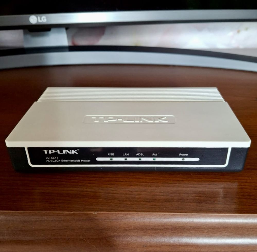 ADSL роутер TP-Link TD-8817