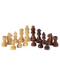 Piese șah diferite mărimi, plastic sau lemn.