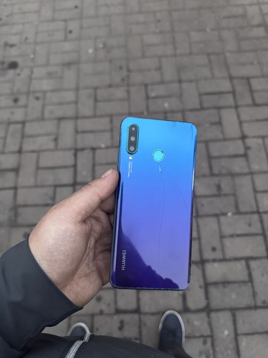 Huawei P30 lite отл.сост