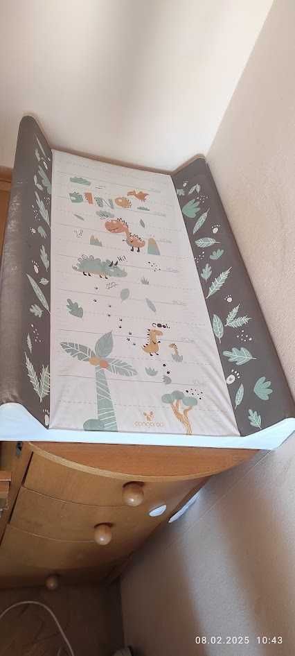 *SALE* Бебешка/детска кошара/легло с шкафове и аксесоари