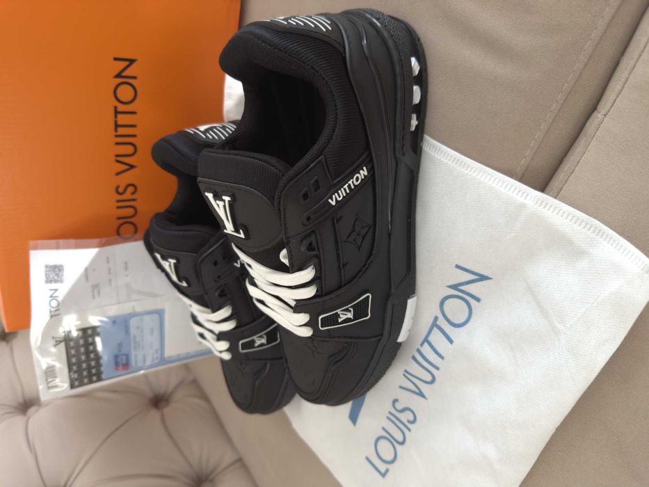 Sneakers Adidasi Louis Vuitton LV Track Black - Verificare COLET