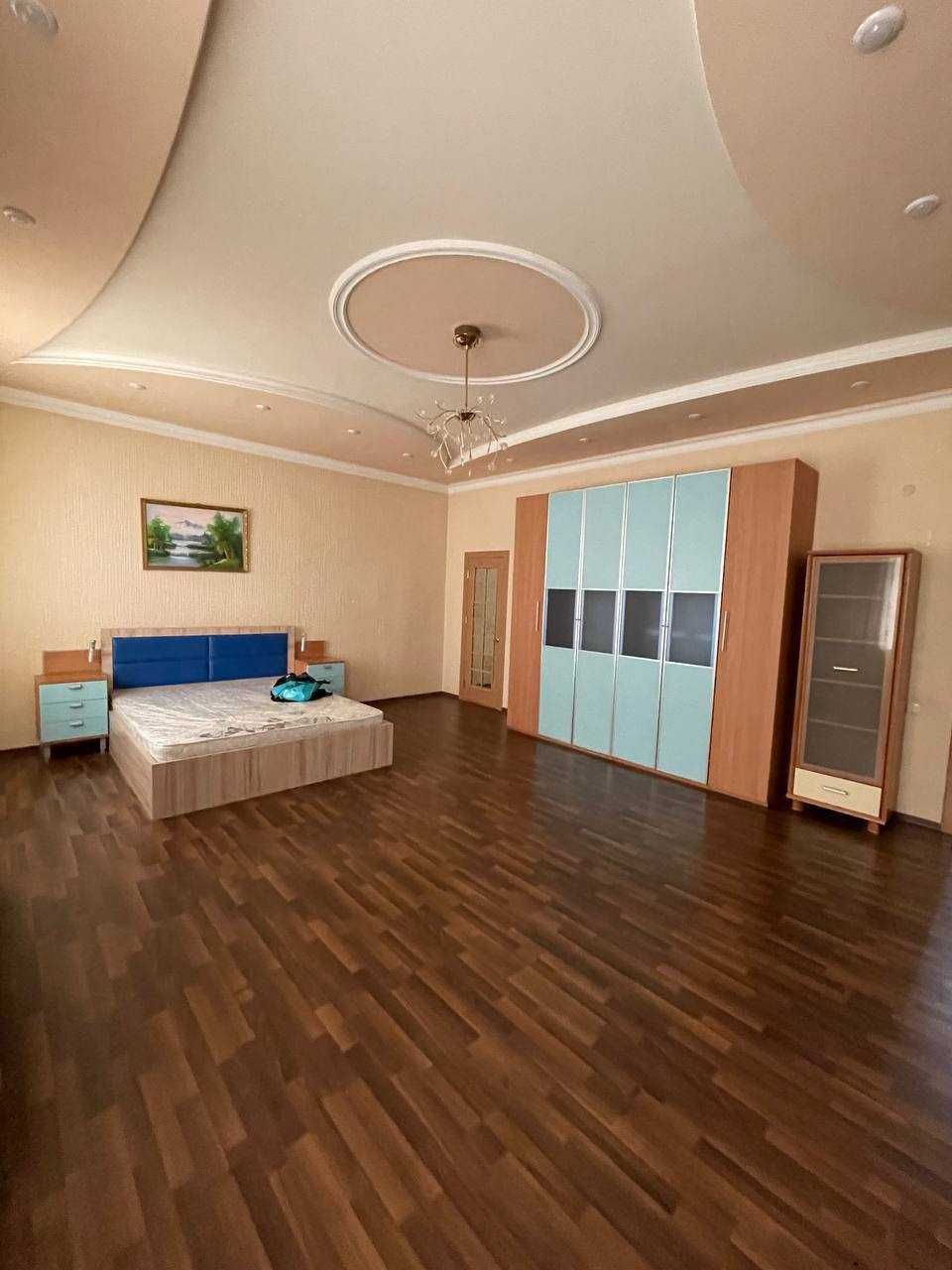 Попугайчик на Чехова, BON продается 164кв.м + мансарда 84кв