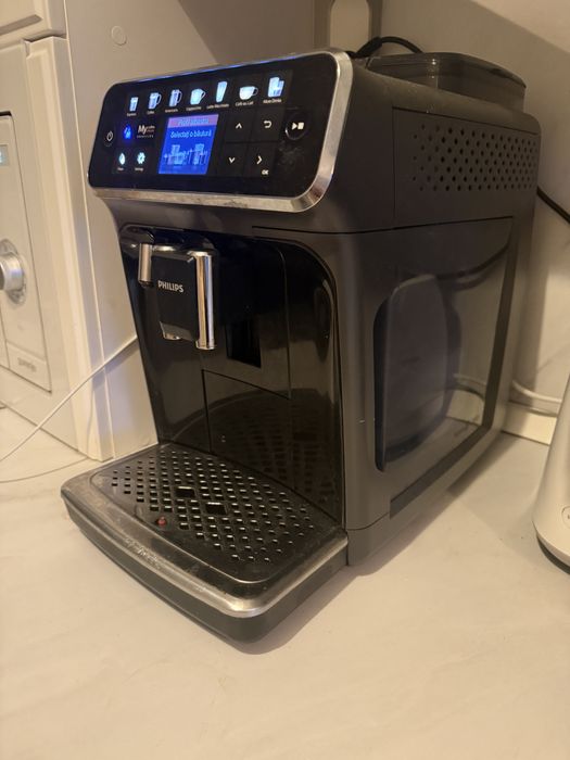 Expresor Automat Philips seria 5500/15Bar/12 bauturi-late Go