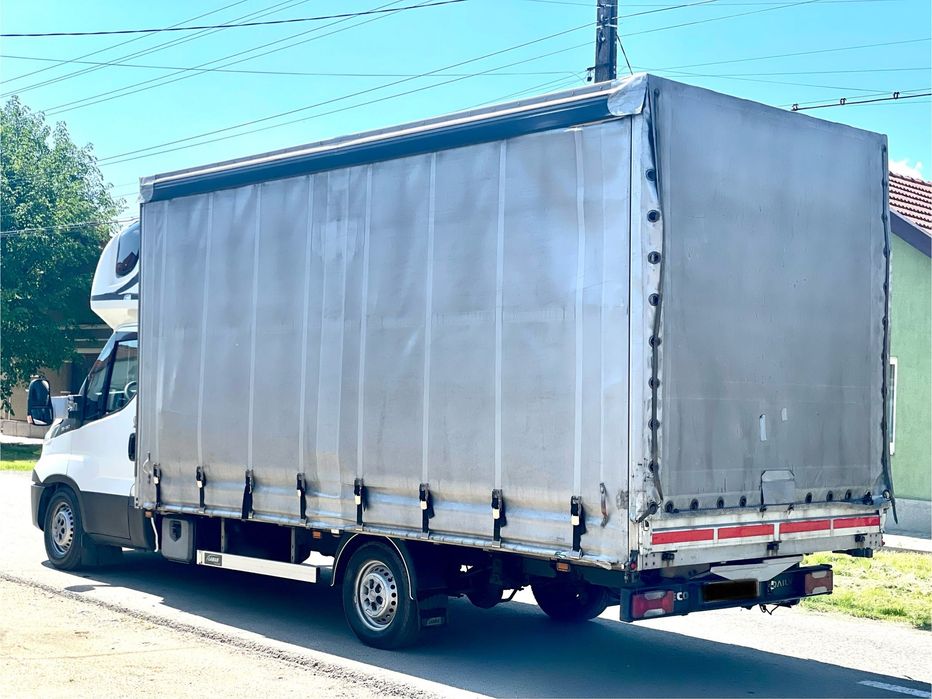 Iveco Daily 35-120 3.0 HPi 190 Cp 2016 Dormitor