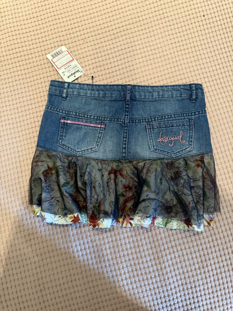 Детска Пола Desigual, нова с етикет, 13-14 год