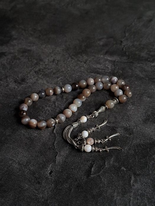 Премиальные чётки(тасбих) ручной работы из белого агата — 33 бусины