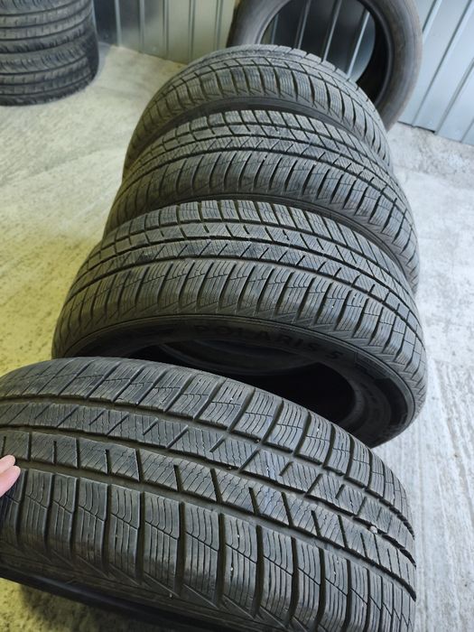 Anvelope iarna 215/60 R17 Barum, Kumho