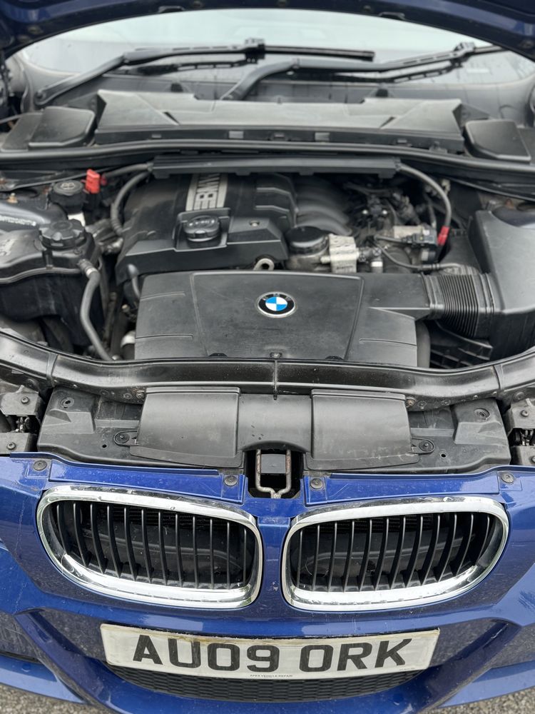 BMW seria 3 E90 318i M Pachet motor N43 facelift LCI