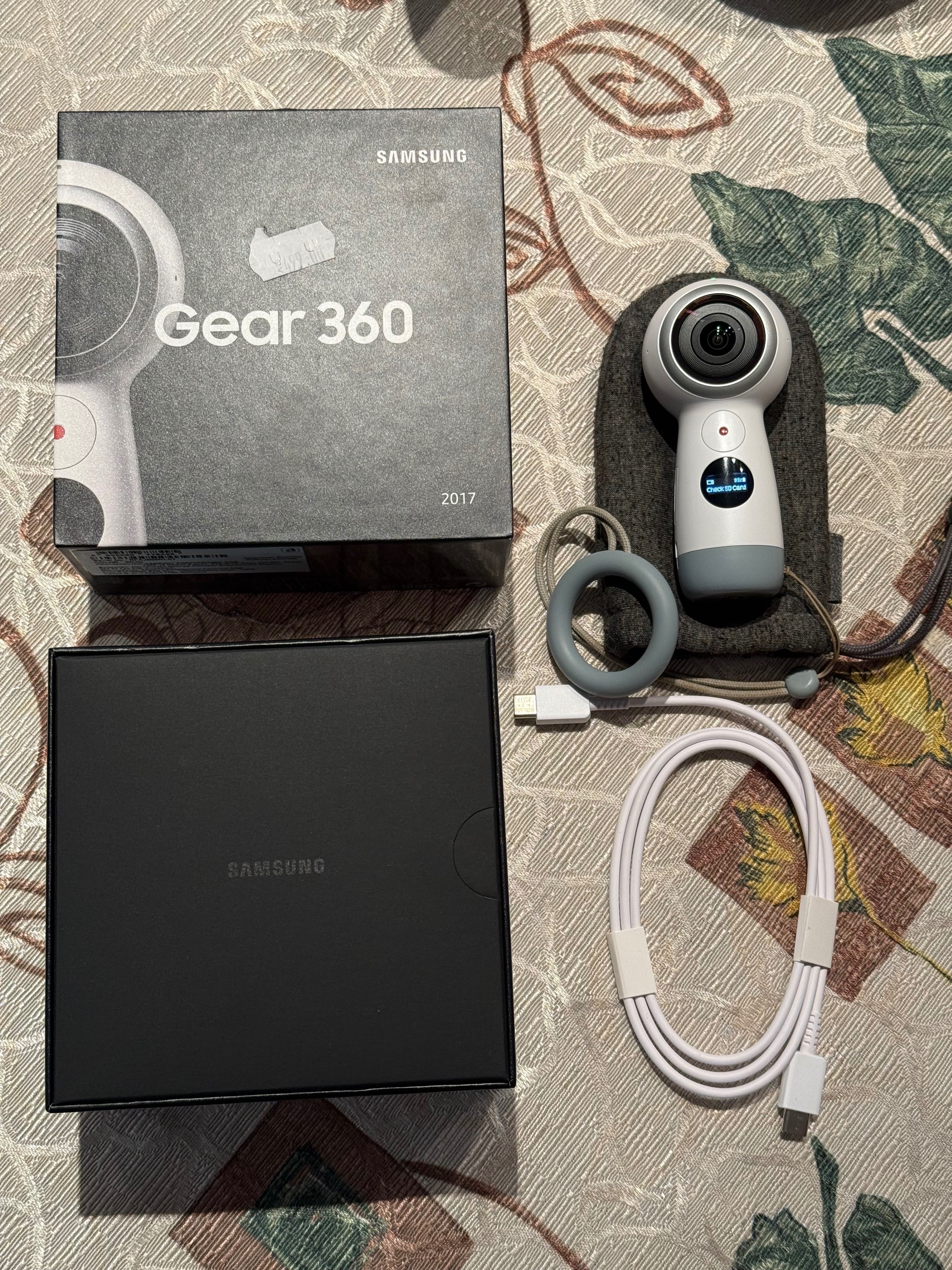 Samsung Gear 360 (2017) като нова