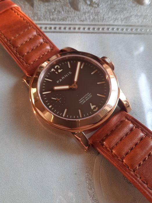 Продам часы PARNIS