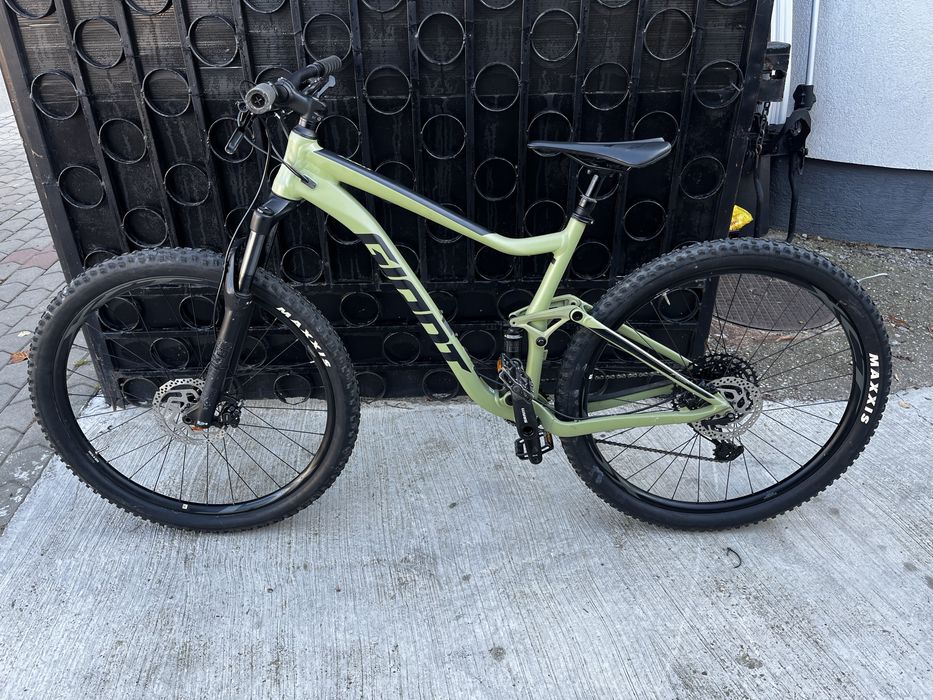 Bicicleta Full Giant Stance 29