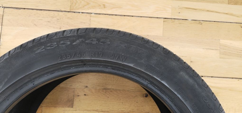 Pirelli CINTURATO P7 XL 235/45 R17 97W
  Pirelli CINTURATO P7 XL 235/4