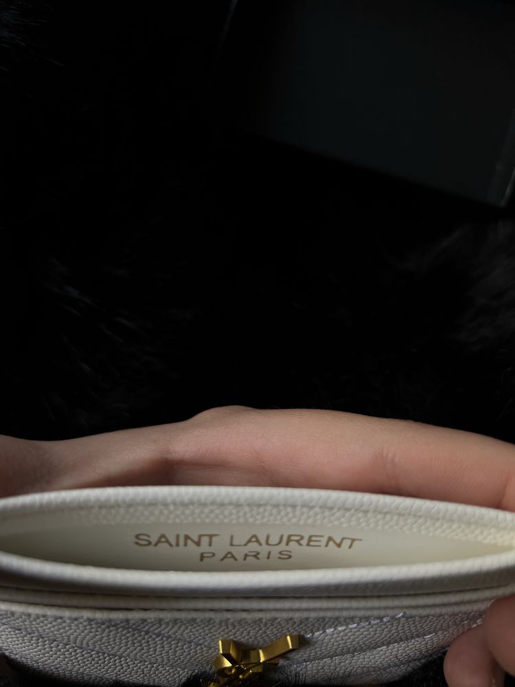 Saint laurent портфейл