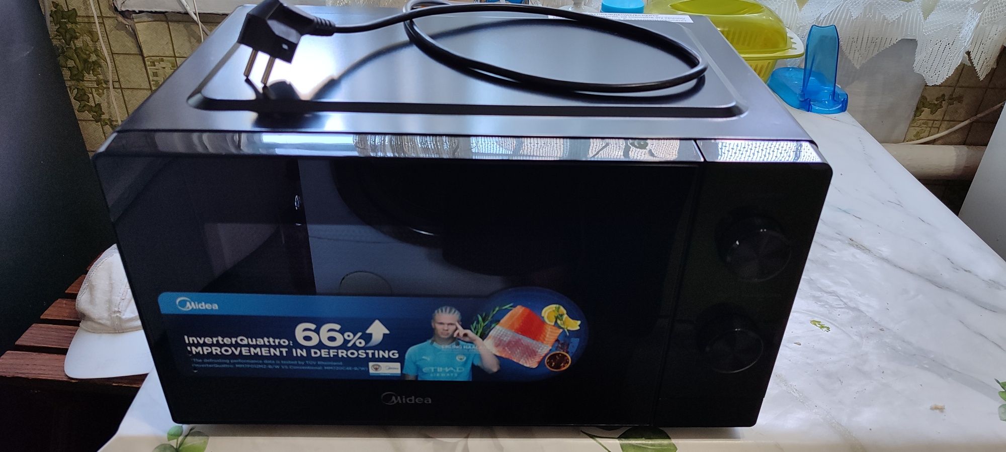 Микроволновка Midea