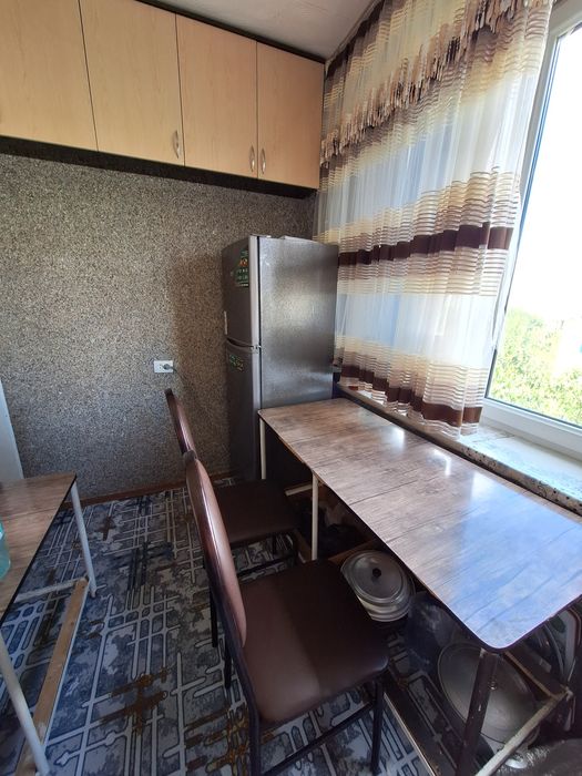 2 xonali kvartira sotiladi 3 mkr 19 dom