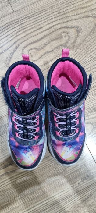 Светещи боти Skechers 32