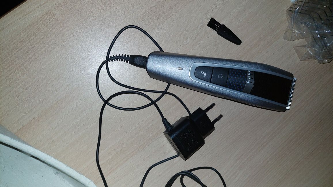 Philips series 5000 машинка за подстригване