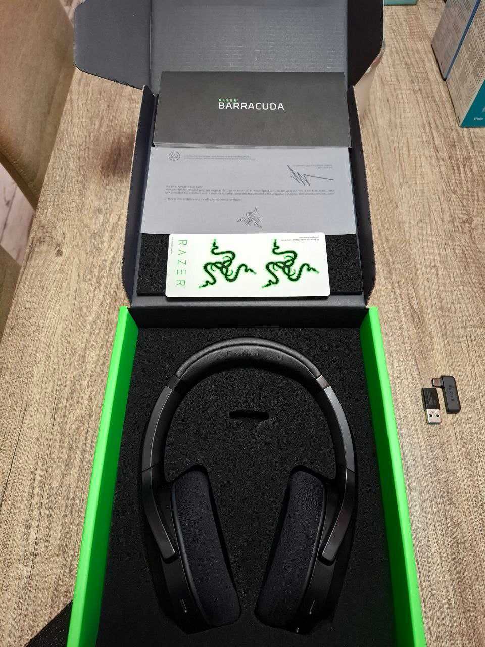 Безжични геймърски слушалки Razer Barracuda