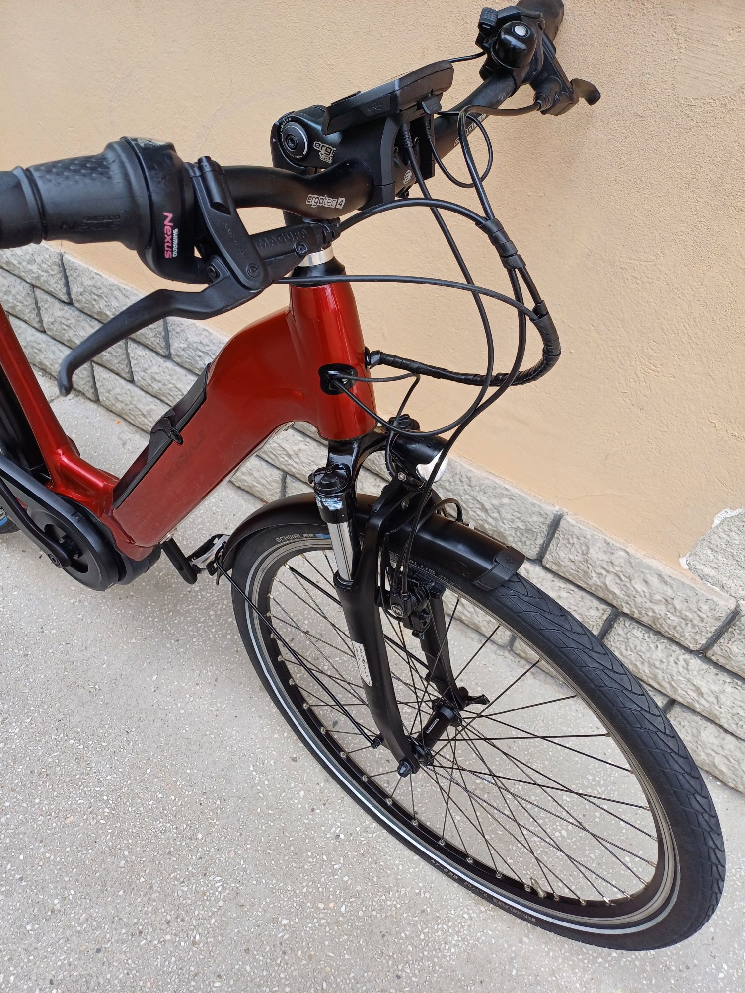 Bicicleta electrica cu motor Bosch