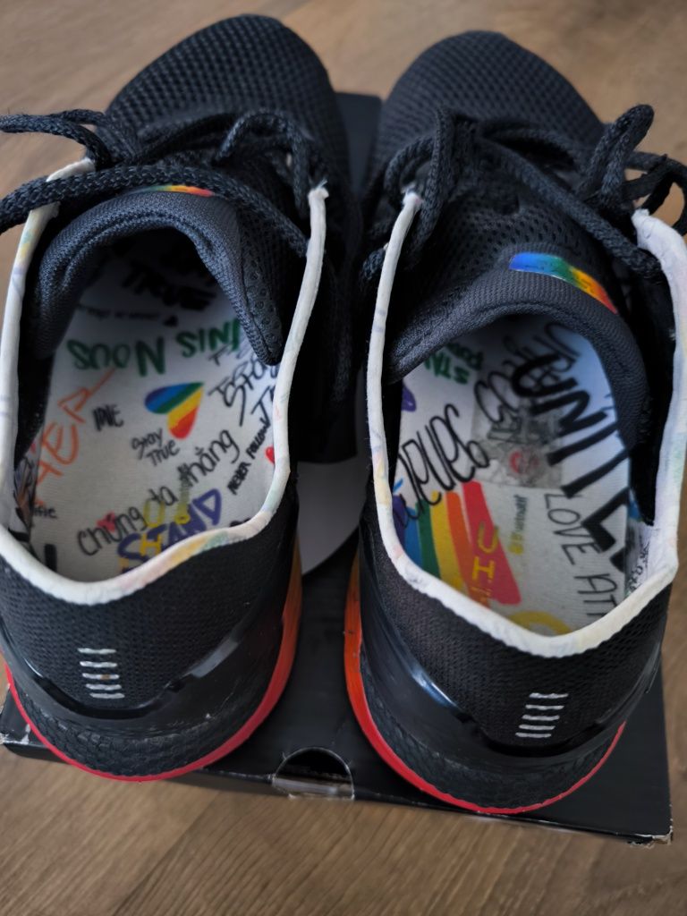 UA Under armour Hovr Sonic 4 pride 45/29см